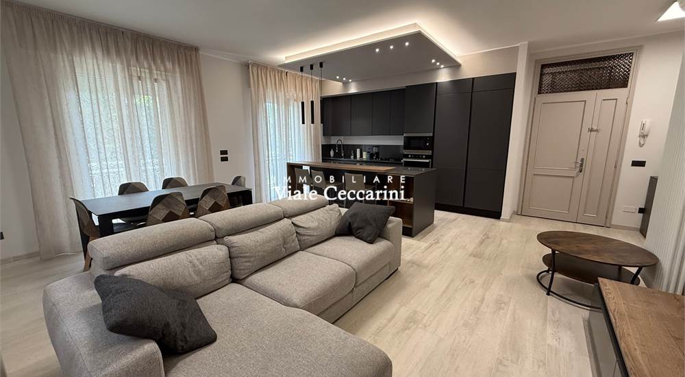 Soggiorno con cucina a vista