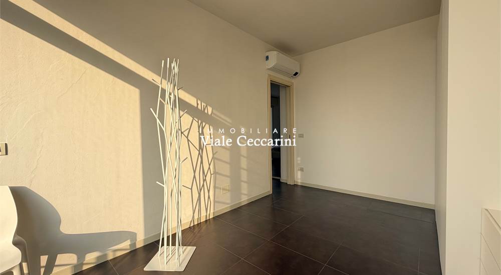 Vano di servizio/studio/seconda camera