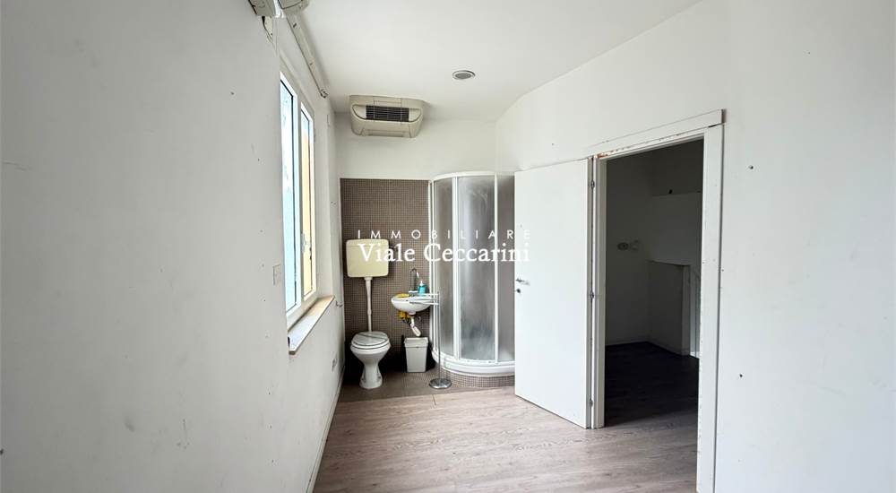 Vano accessorio piano primo con wc